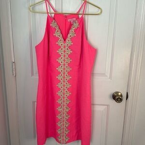 Like New Lilly Pulitzer Bright Pink Sleeveless Midi Dress with Gold Details